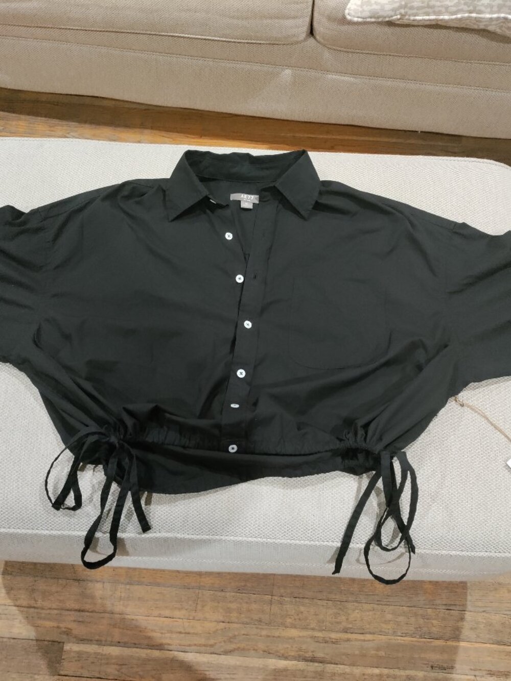 American Eagle Button Down Shirt Size M Women Black